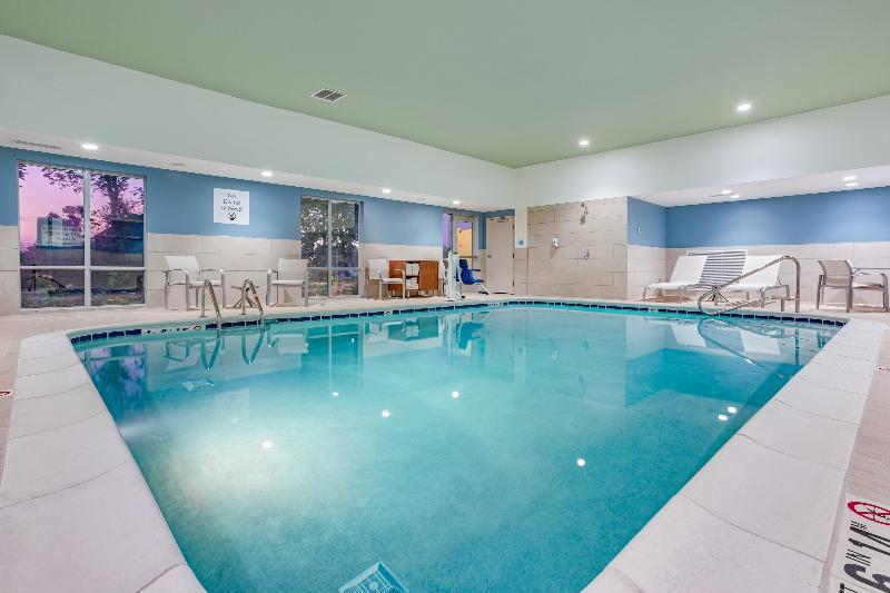 Holiday Inn Express & Suites - Elkhart North By Ihg Kültér fotó